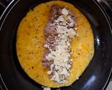 Foto del paso 3 de la receta: Omelette de frijoles con queso