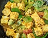 A picture of step 2 of Paneer Angara.