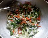 A picture of step 5 of Hakka noodles.