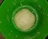 Foto del paso 2 de la receta: Medialunas de manteca !