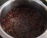 A picture of step 1 of Daal Bukhara.