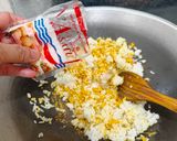 Foto langkah ke 3 dari resep Nasi Goreng Kunyit.