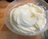 Une image de l'étape 4 de Biscuit de Savoie au café et amandes.