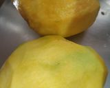 A picture of step 1 of Mango juice.
