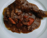 Foto del paso 8 de la receta: Pollo al vino tinto "coq au vin"