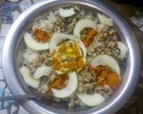 A picture of step 3 of Garau garau (rice n beans).