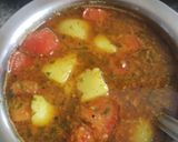 A picture of step 5 of Aloo rassa.