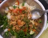 A picture of step 4 of Summer salad.