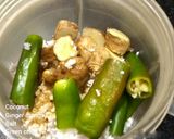 A picture of step 2 of Ginger mango chutney.