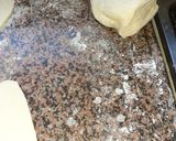 Foto del paso 2 de la receta: Tequeños! (Bastoncitos de Harina y Queso)