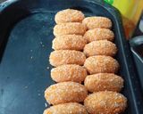 Foto langkah ke 7 dari resep Kroket Kentang Isi Sosis.