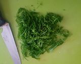 Foto langkah ke 6 dari resep Keripik singkong daun kunyit.