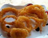 Foto langkah ke 2 dari resep Onion rings aka bombay goreng tepung.