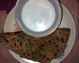 A picture of step 1 of Methi ka paratha.