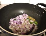 A picture of step 4 of Dahi Vale Aloo.