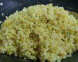 Hình bước làm 3 của món Cơm chiên thịt bò xào