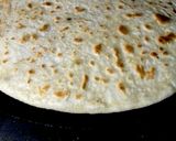 A picture of step 7 of Aalu Ka Paratha with Tamater ki chatni.
