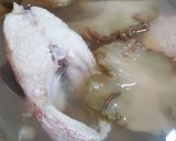 Foto langkah ke 2 dari resep Sup ikan kakap merah.
