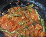 A picture of step 3 of Tomato with chillies.