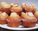 Foto del paso 7 de la receta: Magdalenas con copete