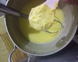 Foto langkah ke 1 dari resep Kue Sus simple (3 telur).
