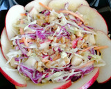 Foto del paso 6 de la receta: Ensalada de col y manzana con vinagreta de queso azul