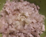 Foto del paso 4 de la receta: Ravioles de queso y cebolla 😋