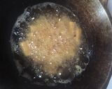Foto langkah ke 2 dari resep Sosis Telur Puyuh Pedas Manis.