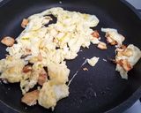 Foto langkah ke 4 dari resep Hokkian Fried Noodles.