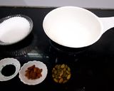 A picture of step 1 of Elaichi ka sherbat.