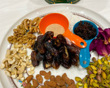 A picture of step 1 of Dates and nuts Modak.