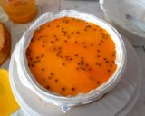 A picture of step 7 of Passion fruit jello.
