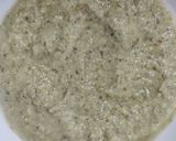 A picture of step 2 of Protein rich chilla.