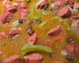 A picture of step 4 of Beef Polska Kielbasa with Beans 🫘.