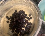 A picture of step 3 of Blueberry Muffins.