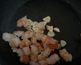 Foto del paso 4 de la receta: Espaguetis de calabacín con gambas y ajetes