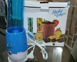 A picture of step 2 of Banana Smoothie..
