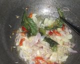 Foto langkah ke 2 dari resep Tumis Cumi Asin.