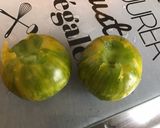 Une image de l'étape 4 de Trio de tomates du jardin à la feta et laitue rouge.