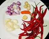 Foto langkah ke 1 dari resep Bumbu Rica-Rica Khas Manado.