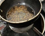 A picture of step 3 of Mango Takku.