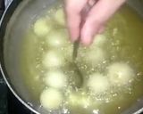 A picture of step 5 of Suji Gulabjamun.