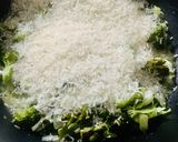 Foto del paso 3 de la receta: RISOTTO CON 🥦🥦BRÓCOLI🥦