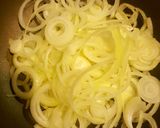 Foto del paso 1 de la receta: Milhojas de pollo y cebolla caramelizada