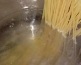 Foto langkah ke 1 dari resep Fettuccine with Creamy Garlic Butter Sauce.