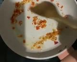 Foto langkah ke 3 dari resep Indomie spicy garlic cheese.