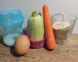 Foto del paso 1 de la receta: Hamburguesas de calabacín y zanahoria (BLW)