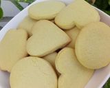 A picture of step 2 of Butter cookies.