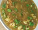 A picture of step 6 of Simple shrimp soup.