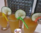 A picture of step 1 of Carrot, cucumber pineapple drink.